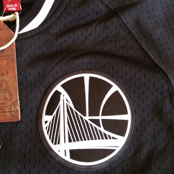 Mitchell and Ness GS Warriors Baseball Jersey - Picture 3 of 4
